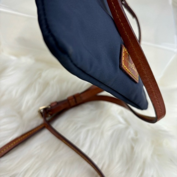 DOONEY & BOURKE MULTI COLOR CROSSBODY BAG - Picture 11 of 13